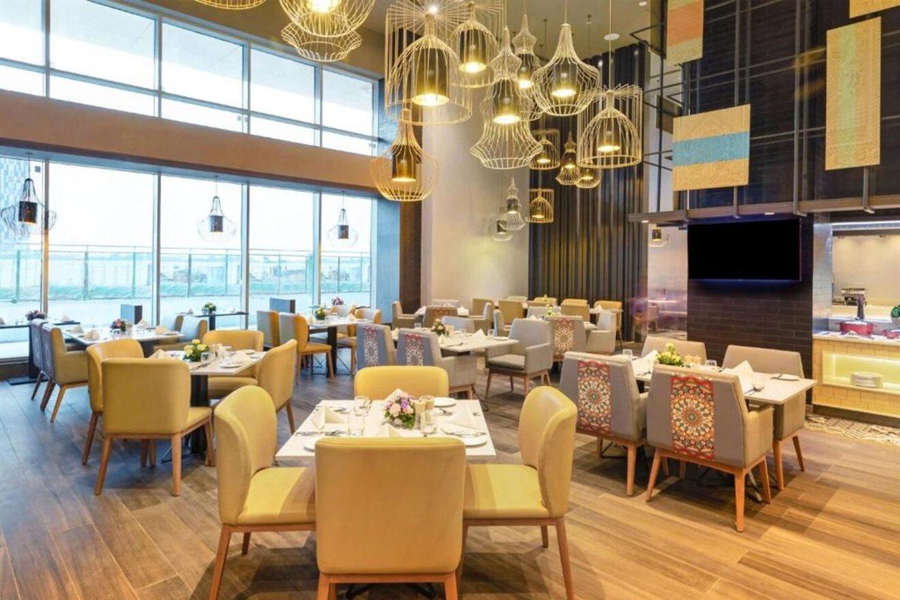 גנדהינאגר Grand Mercure Ahmedabad Gift City - An Accor Hotels Brand מראה חיצוני תמונה