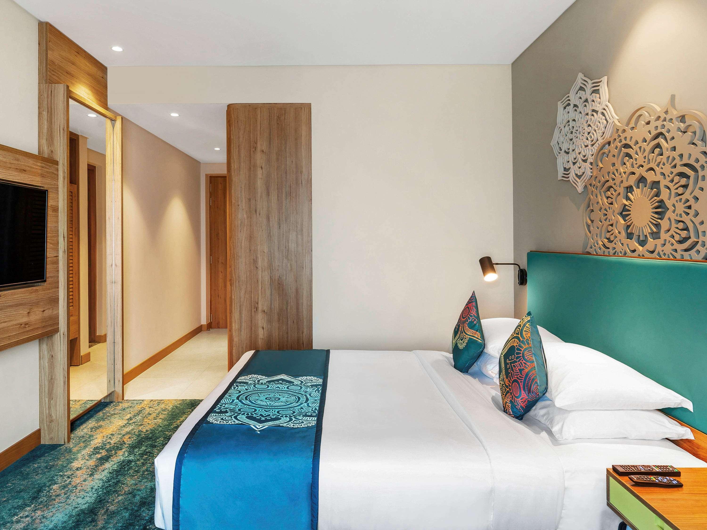 גנדהינאגר Grand Mercure Ahmedabad Gift City - An Accor Hotels Brand מראה חיצוני תמונה