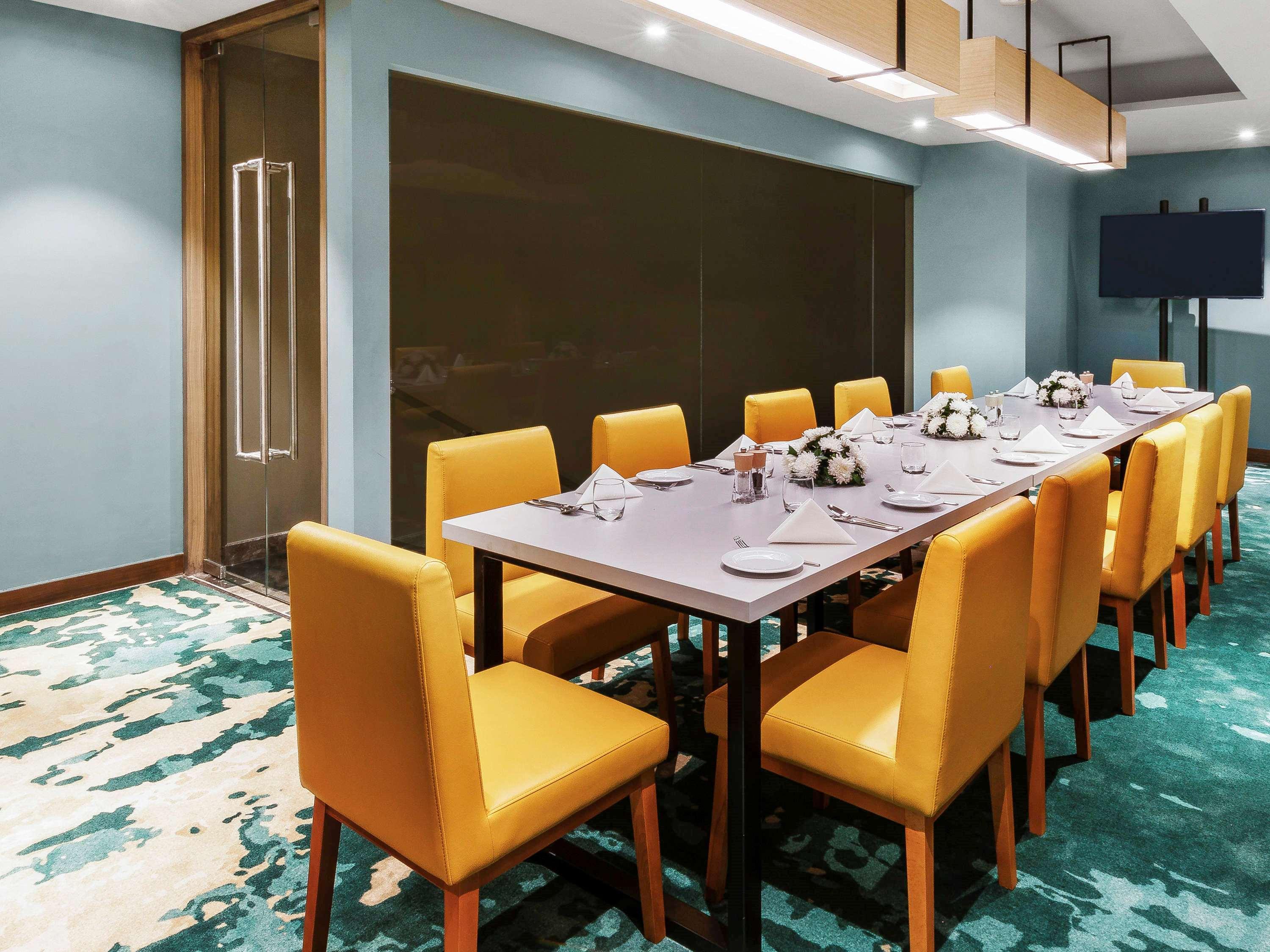 גנדהינאגר Grand Mercure Ahmedabad Gift City - An Accor Hotels Brand מראה חיצוני תמונה