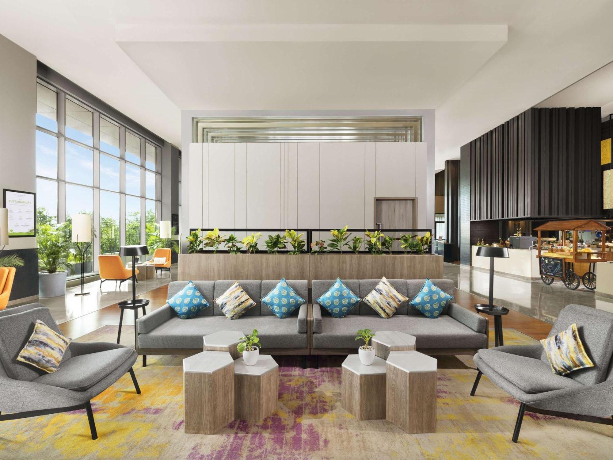 גנדהינאגר Grand Mercure Ahmedabad Gift City - An Accor Hotels Brand מראה חיצוני תמונה