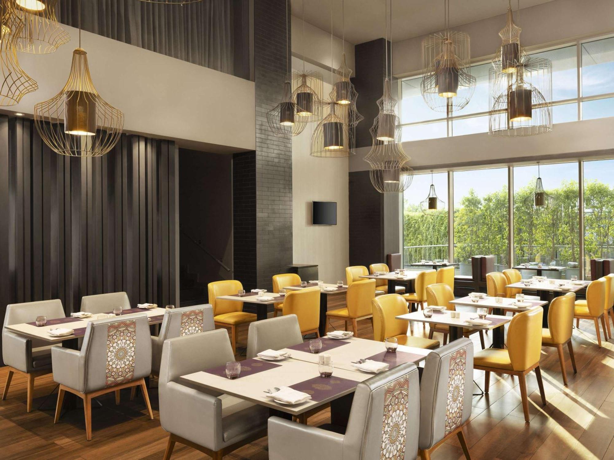 גנדהינאגר Grand Mercure Ahmedabad Gift City - An Accor Hotels Brand מראה חיצוני תמונה
