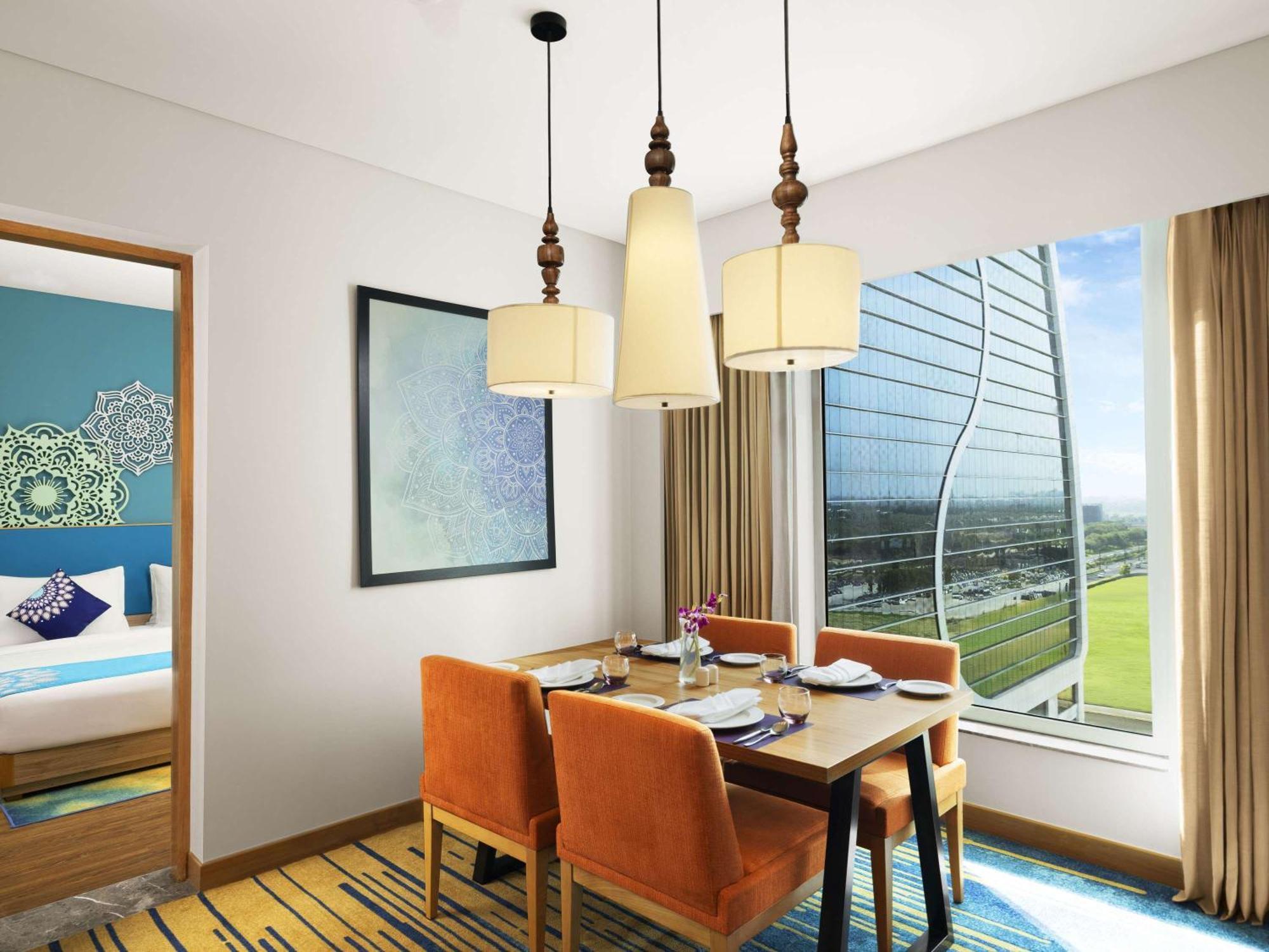 גנדהינאגר Grand Mercure Ahmedabad Gift City - An Accor Hotels Brand מראה חיצוני תמונה