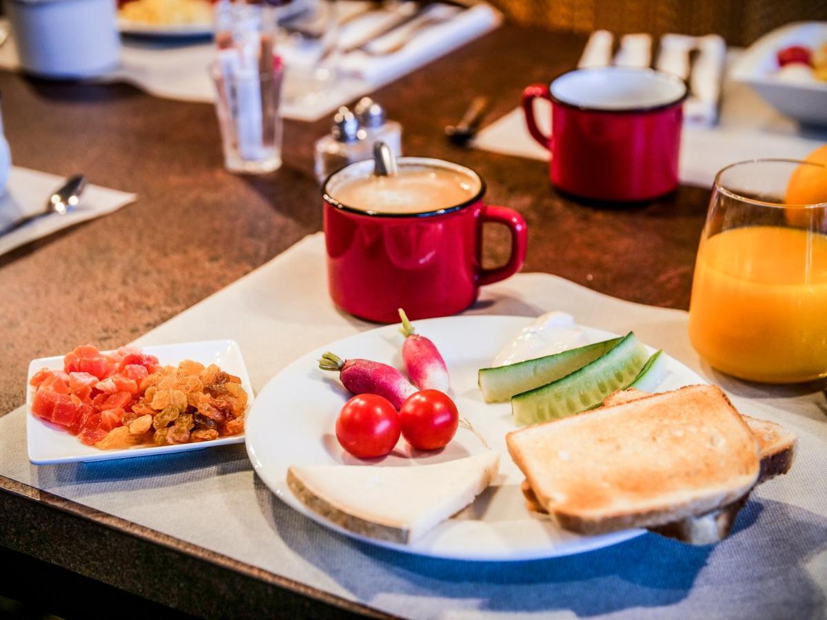 גנדהינאגר Grand Mercure Ahmedabad Gift City - An Accor Hotels Brand מראה חיצוני תמונה